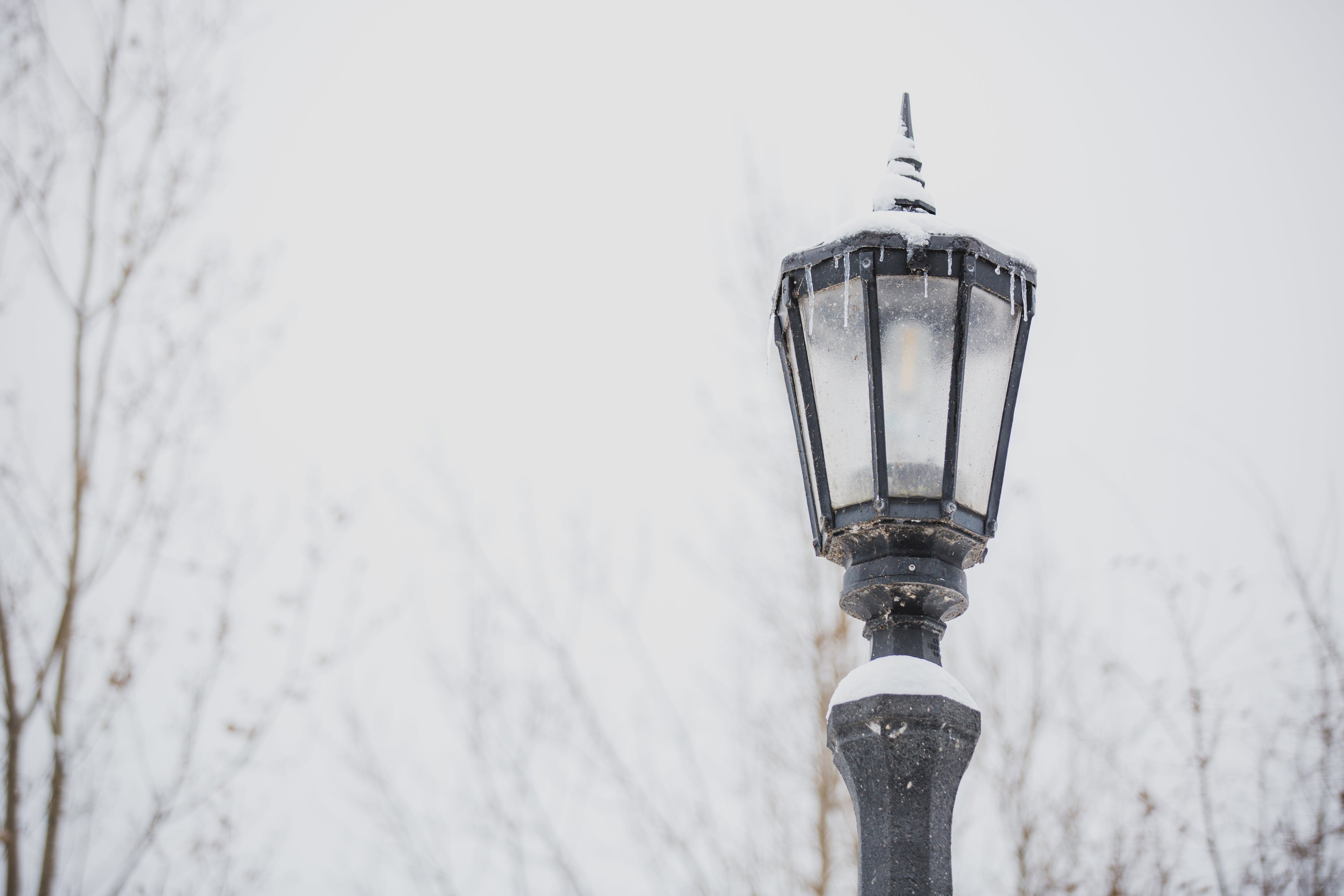 lamppost-in-winter.jpg